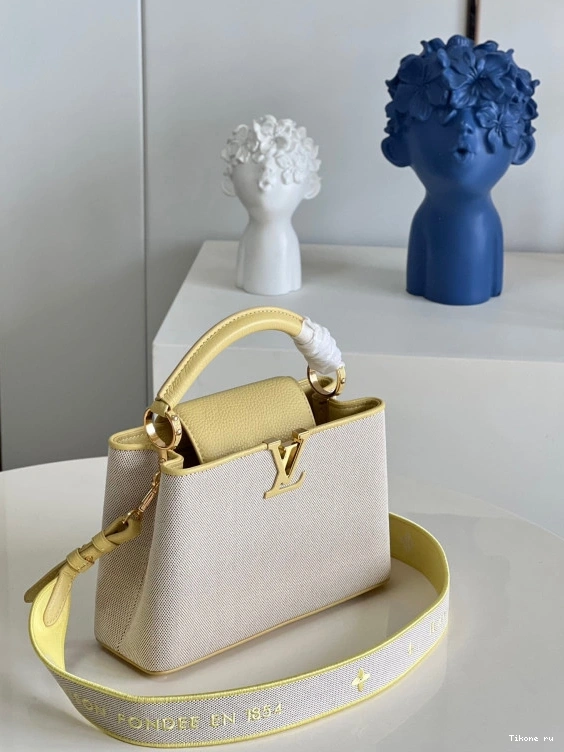 Affordable LOUIS BB CAPUCINES VUITTON 0814